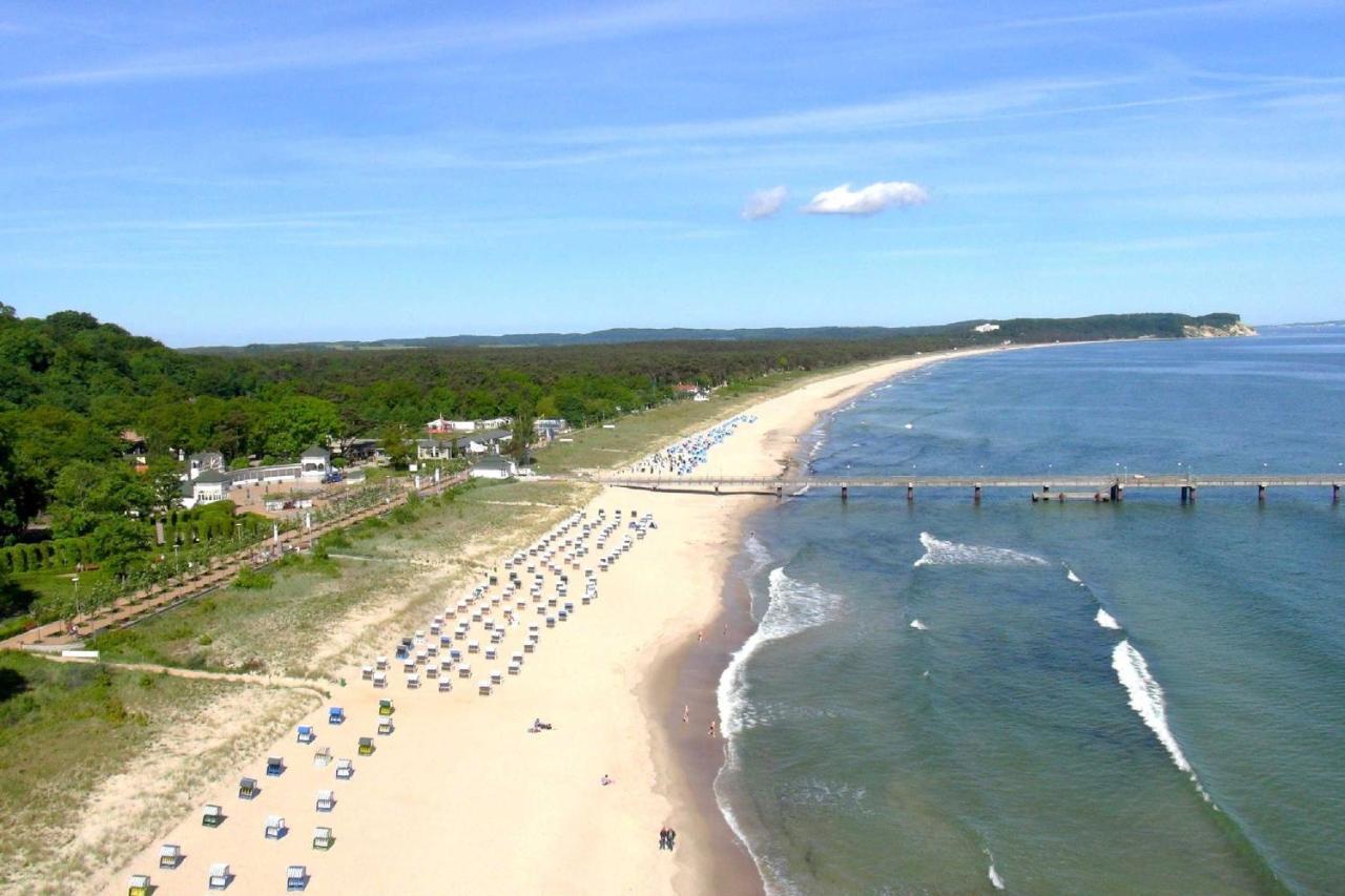 Mit Meerblick Und Terrasse, Gratis Nutzung Vom Ahoi Erlebnisbad Und Sauna In Sellin - Meeresblick Fewo 68 Гёрен Экстерьер фото